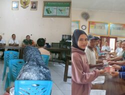 Pekon Padang Manis Bagikan BLT DD 2025