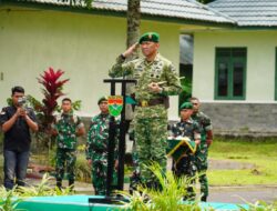 Pangdam XXI/Raden Inten Pimpin Upacara Purna Tugas Prajurit Yonif 144/JY