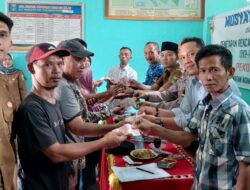 Pemerintah Pekon Srimelati Salurkan BLT DD Tahap Akhir Kepada 16 KPM