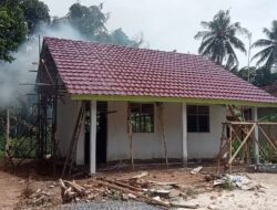 Proyek RKB TK Ananda Desa Sumber Rejo, Kontraktor Abaikan Peringatan Disdik