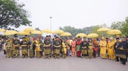 Bupati Anton Terima Gelar Adat LAMR, Siap Jalankan Amanah Untuk Negeri